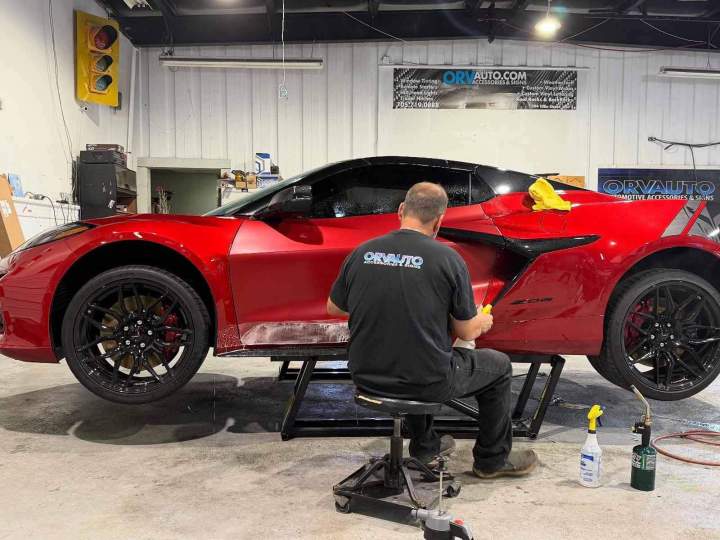 Complete paint protection film in mat Barrie